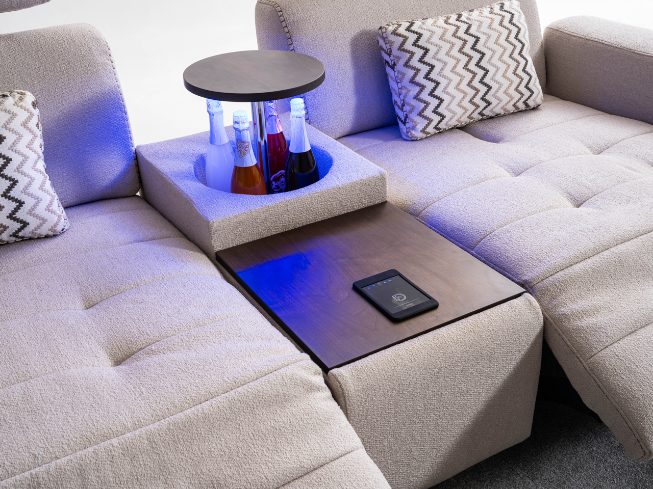 Delta Living Room Set
